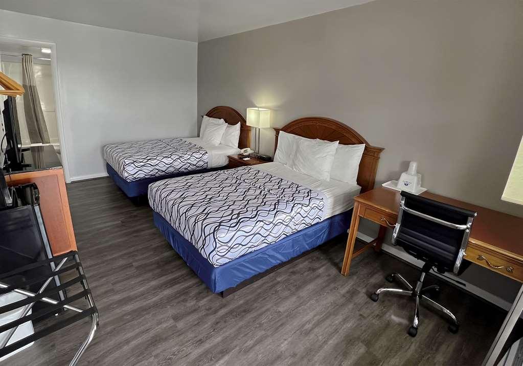 America'S Best Value Inn Lancaster Rohrerstown Oda fotoğraf